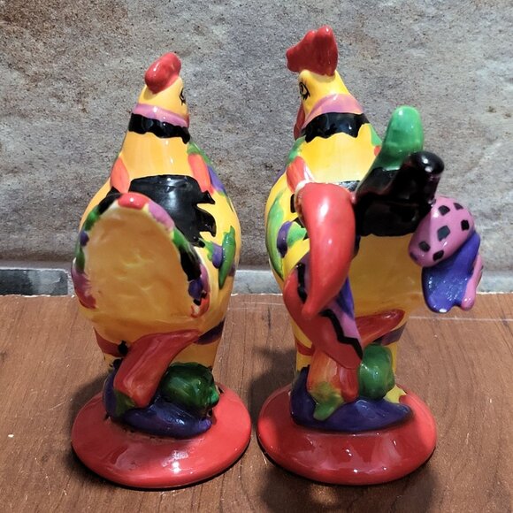 Sharon Neuhaus Chicken Rooster Salt and Pepper Shakers - Picture 5 of 12